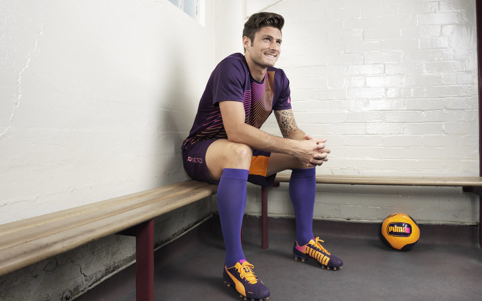 贝林厄姆无解破局，荷兰强势拿下摩纳哥，一场战术与意志的胜利