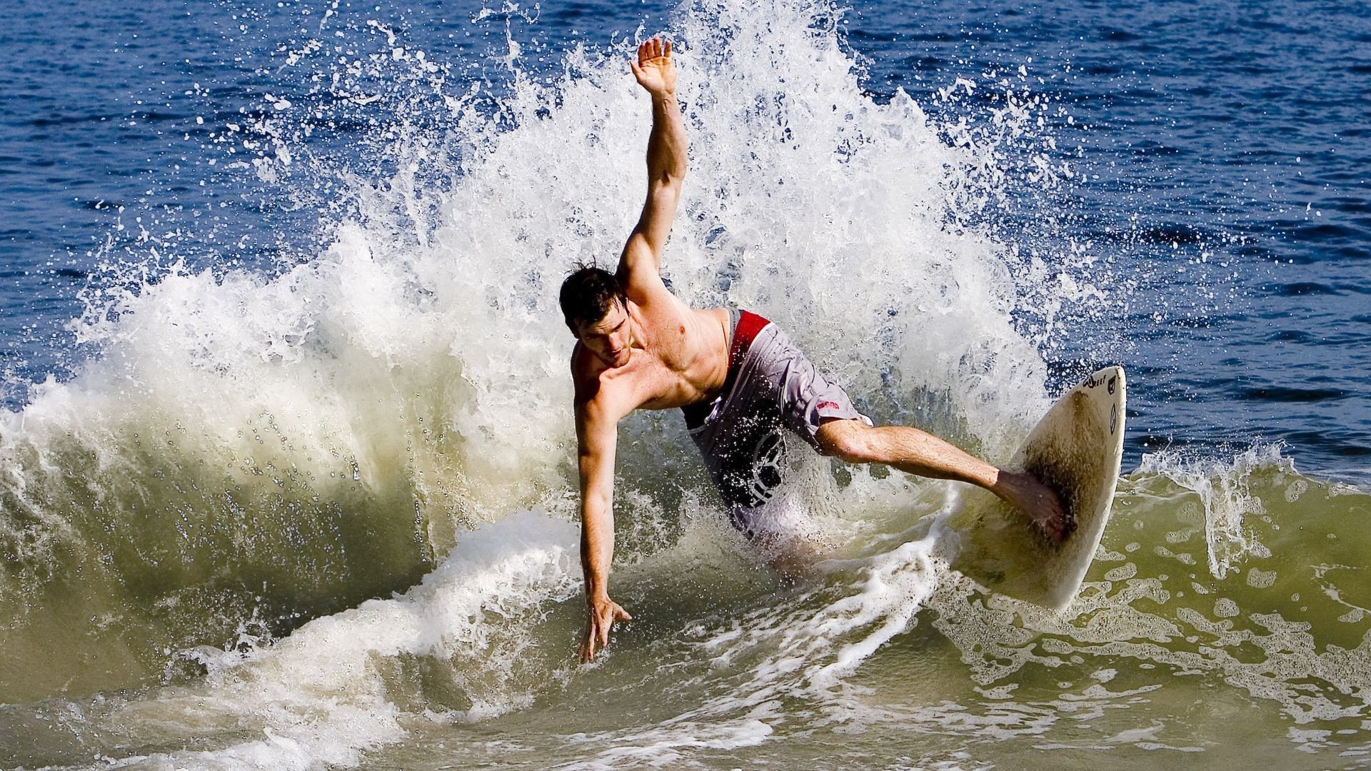 开云足球直播-孔德运筹帷幄，韩国对阵摩洛哥，一场被中场大师掌控的比赛走势